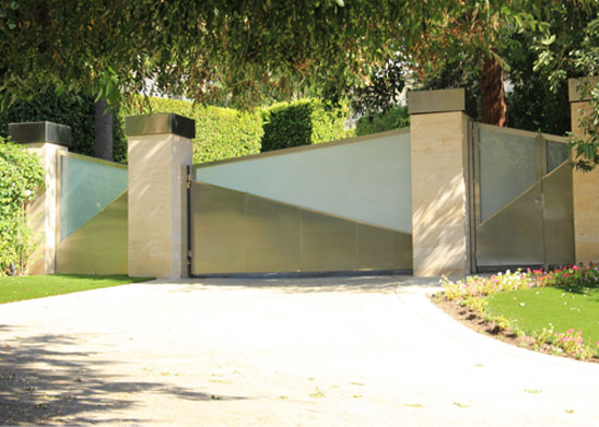 Los Angeles Contemporary Glass Stainless Steel Driveway Gate